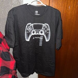 Men’s PlayStation Controller T-shirt Size XL